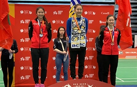 Zhang secures Badminton Female Singles Gold 